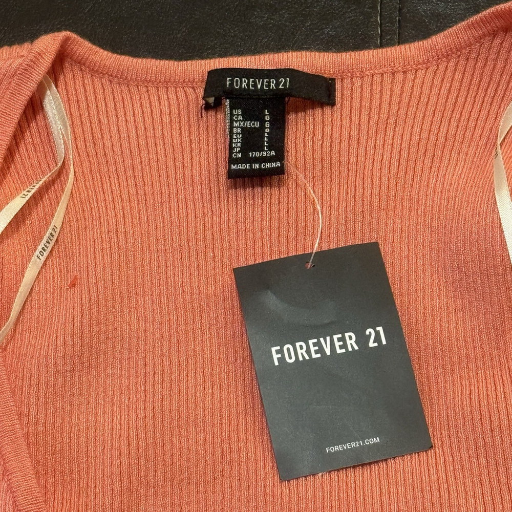 NWT Forever 21 Women's Sweater Wrap Top Size:L Coral Peachy V Neck - Picture 5 of 8